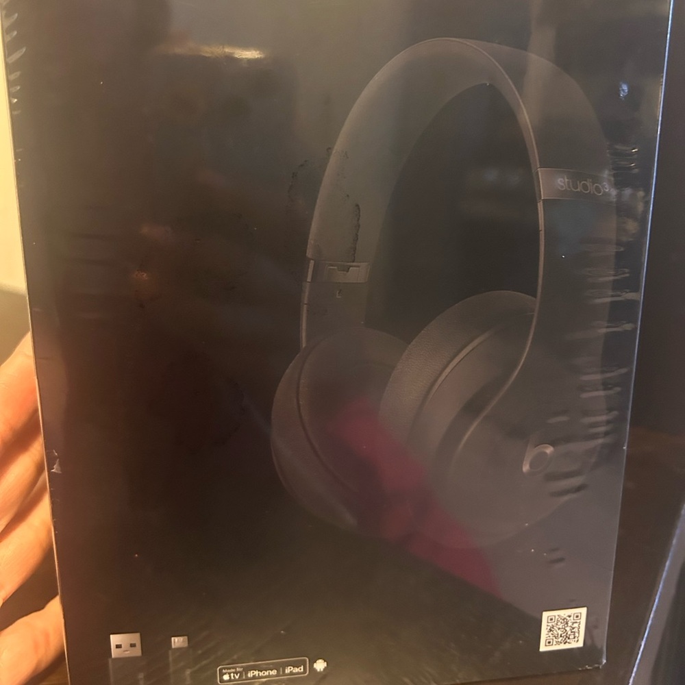Beats Studio 3